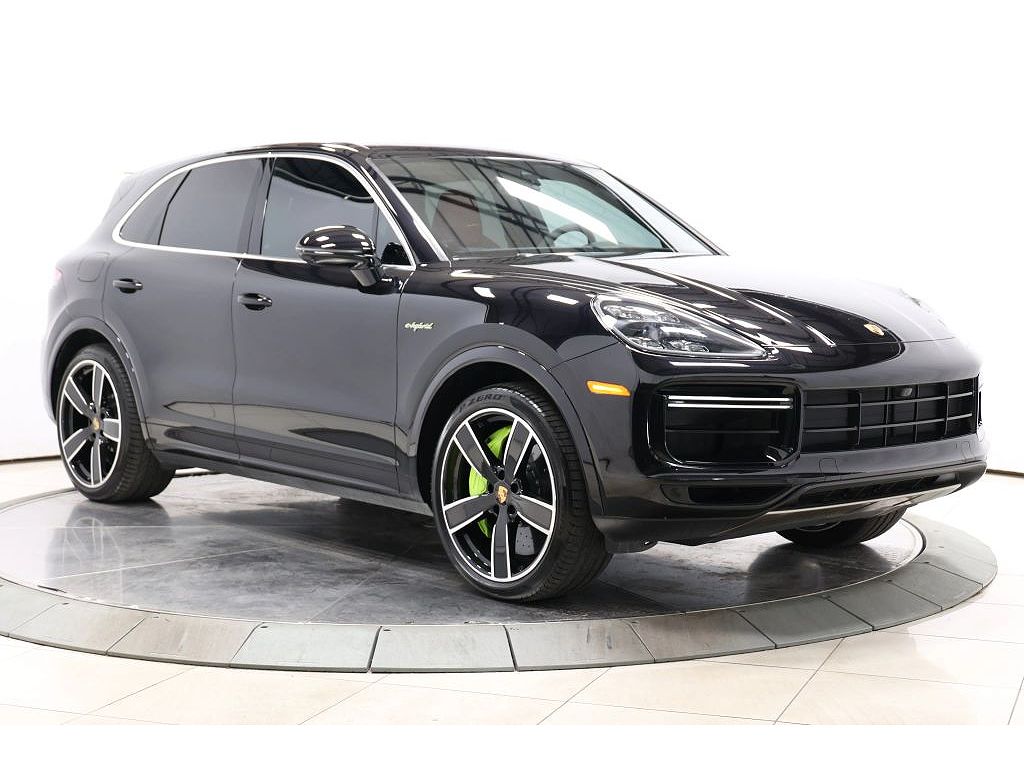 2021 Porsche Cayenne Turbo S E-Hybrid