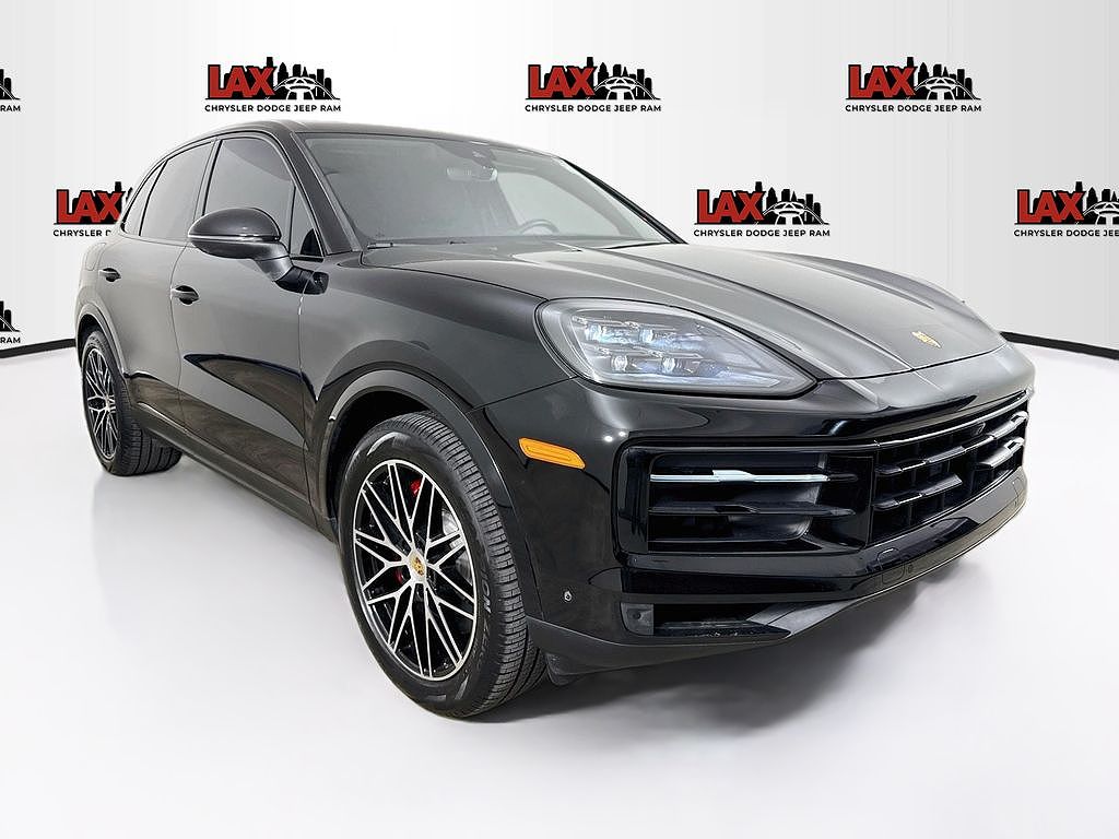 2024 Porsche Cayenne S