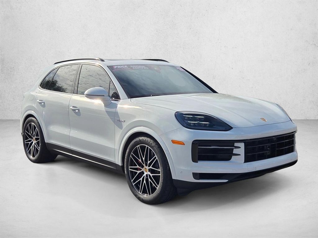 2024 Porsche Cayenne S E-Hybrid