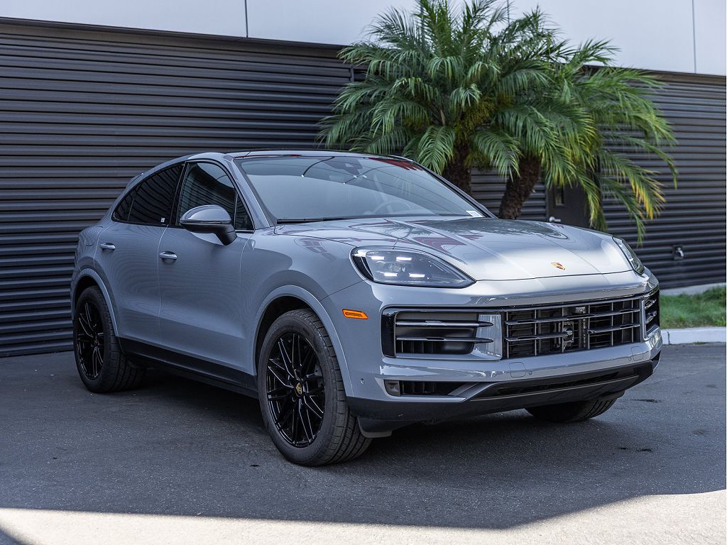 2024 Porsche Cayenne