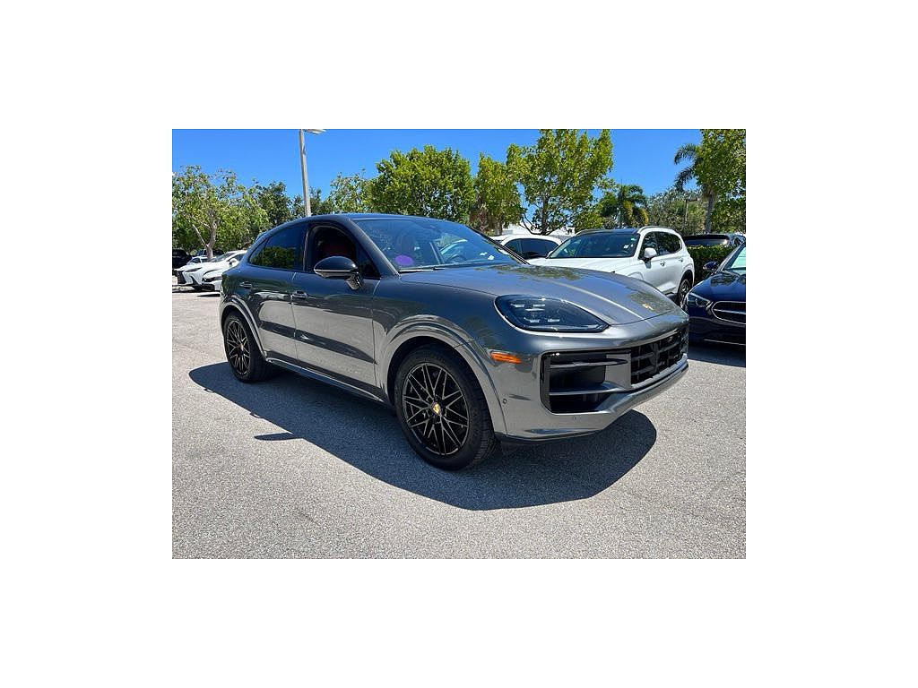 2024 Porsche Cayenne