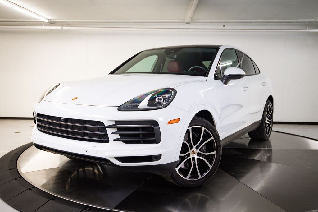 2023 Porsche Cayenne Base Platinum Edition