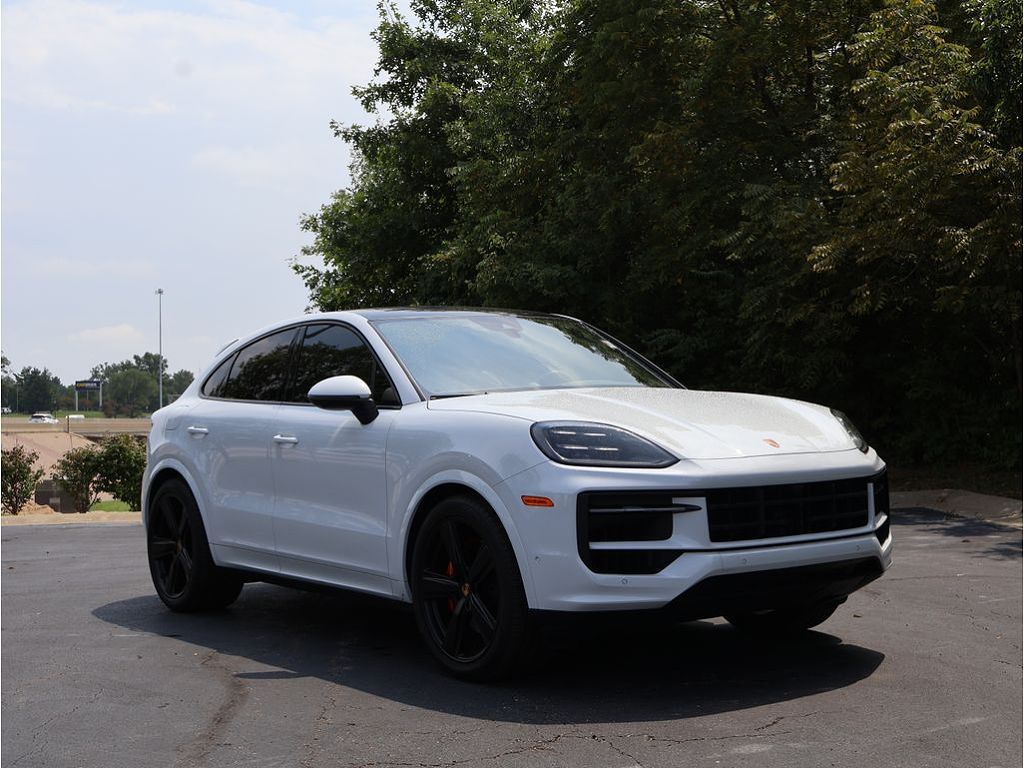 2025 Porsche Cayenne