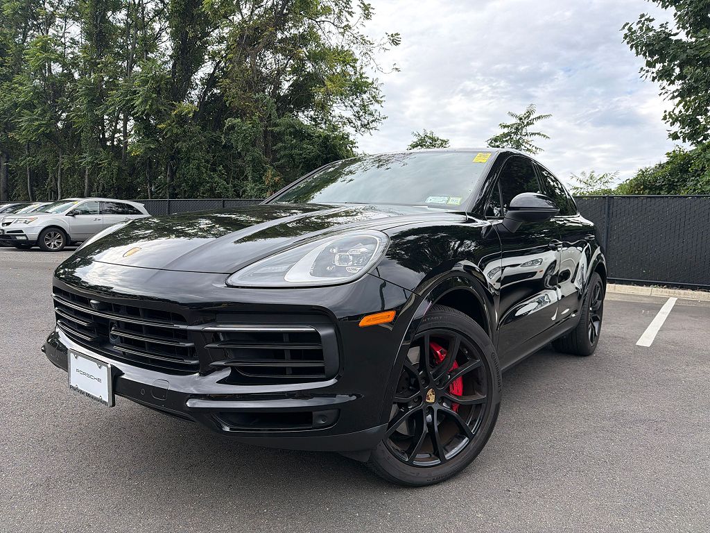 2022 Porsche Cayenne S