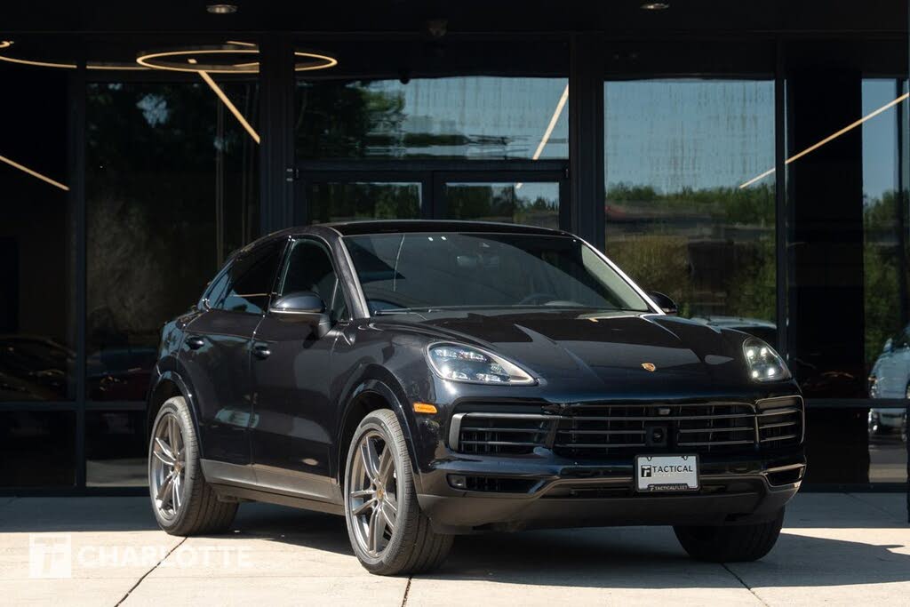 2022 Porsche Cayenne S Platinum Edition
