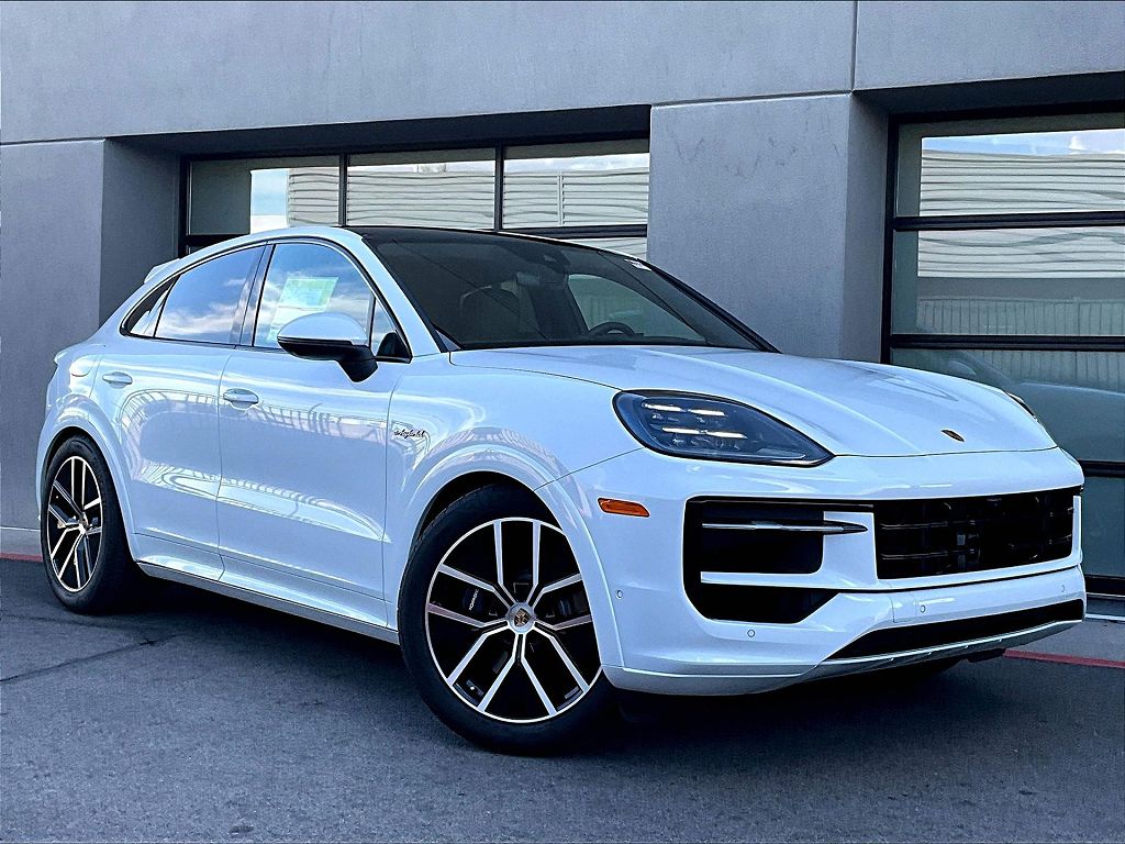 2025 Porsche Cayenne E-Hybrid