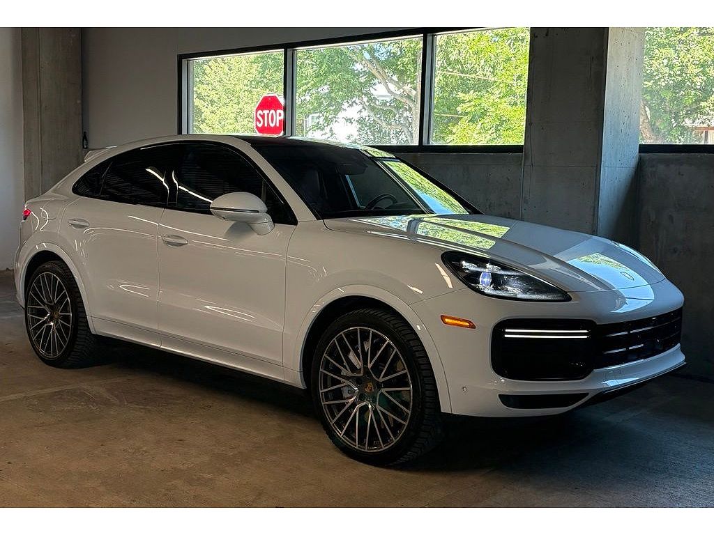 2022 Porsche Cayenne Turbo