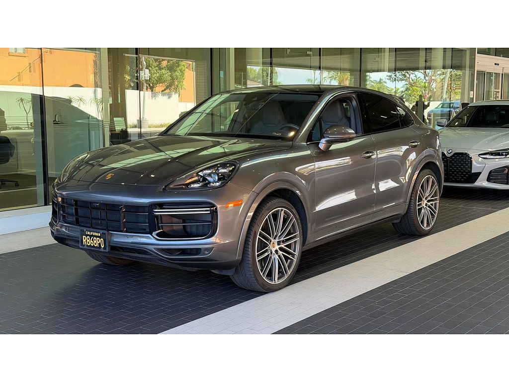 2022 Porsche Cayenne Turbo