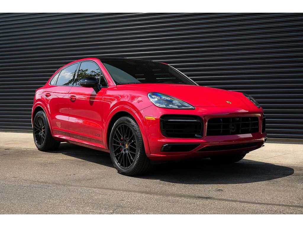 2023 Porsche Cayenne GTS