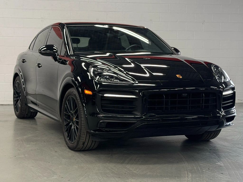 2023 Porsche Cayenne GTS