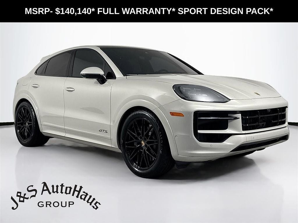 2025 Porsche Cayenne GTS