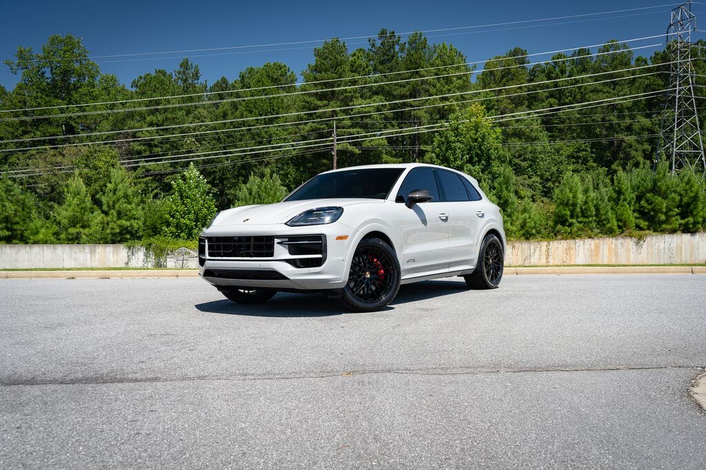 2023 Porsche Cayenne GTS