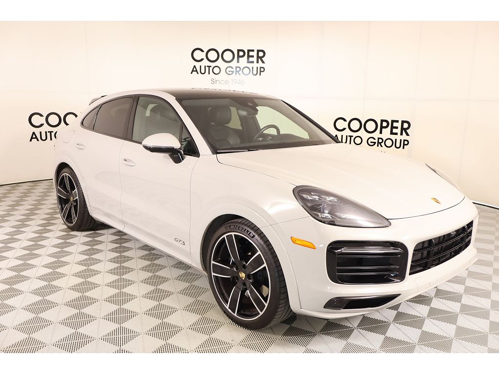 2023 Porsche Cayenne GTS Coupe AWD