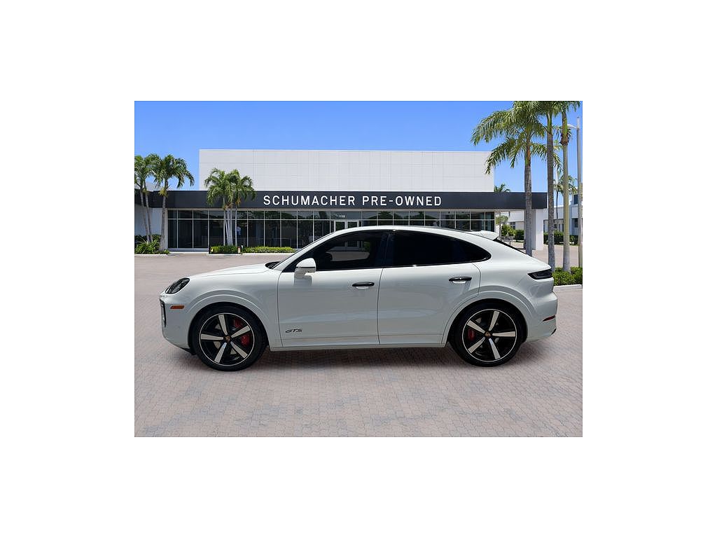 2026 Porsche Cayenne Coupe GTS