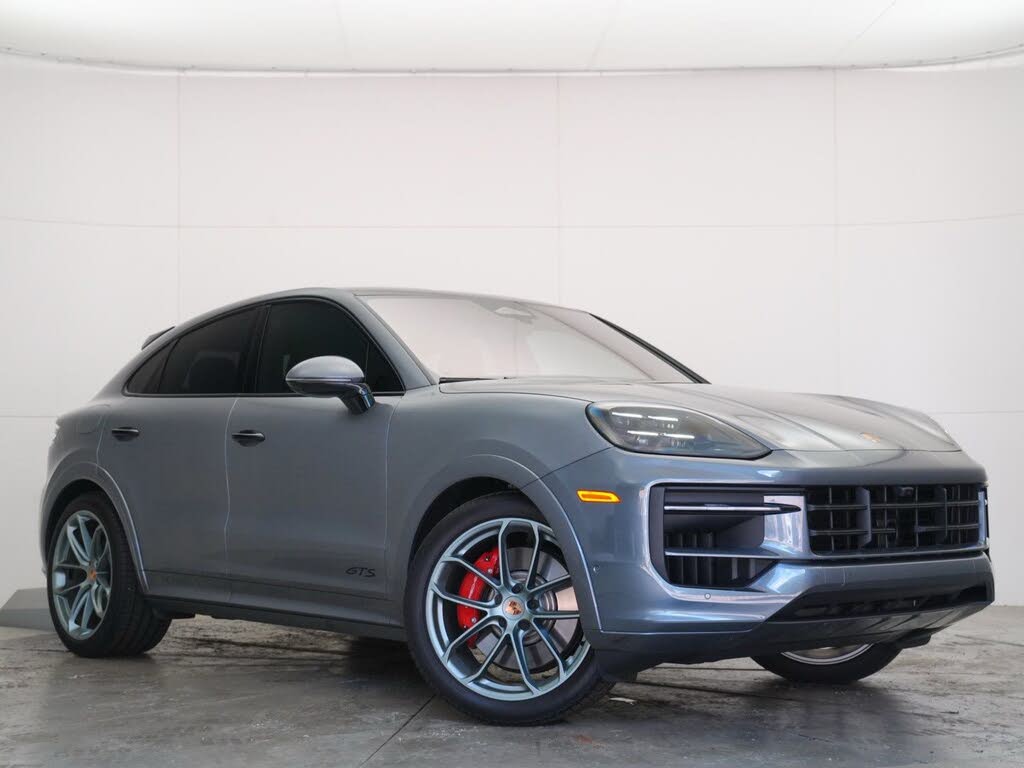 2026 Porsche Cayenne Coupe GTS