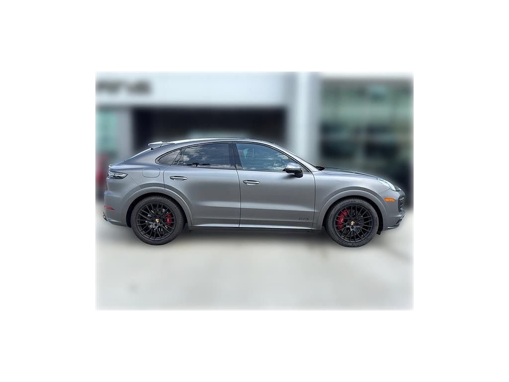2023 Porsche Cayenne GTS