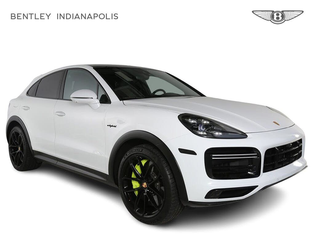 2022 Porsche Cayenne Coupe Turbo S E-Hybrid