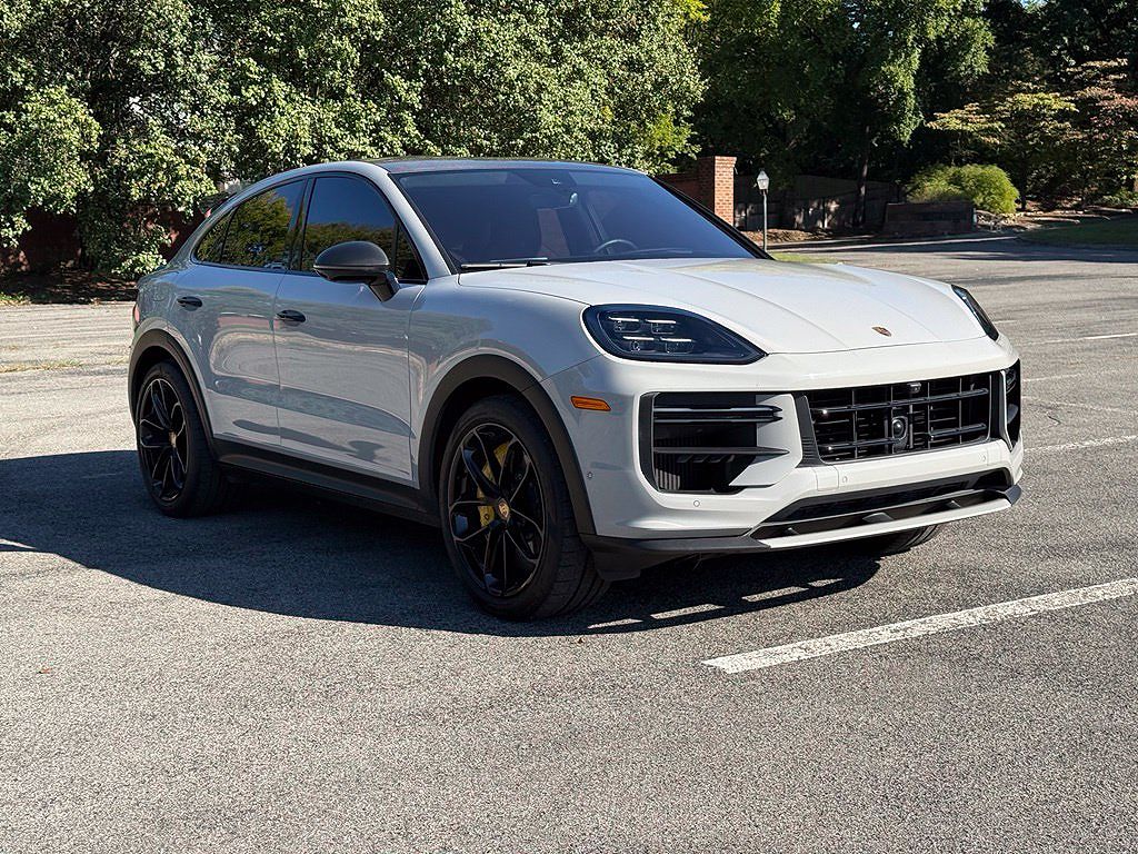 2024 Porsche Cayenne Turbo GT