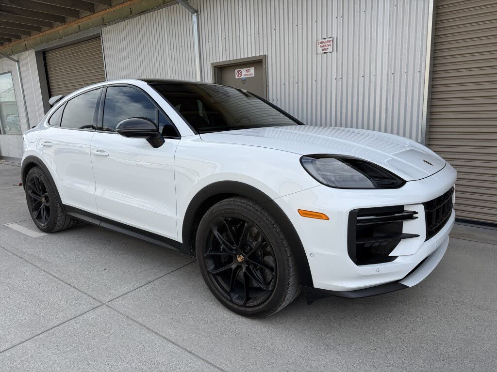 2025 Porsche Cayenne Turbo GT
