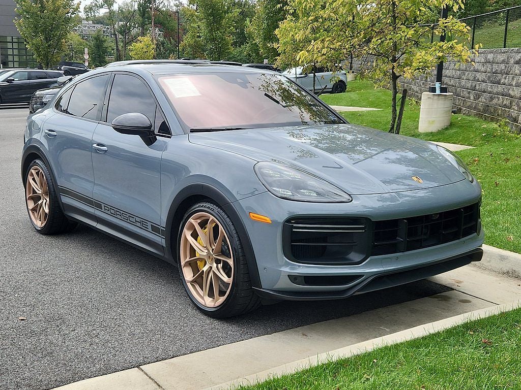2023 Porsche Cayenne Turbo GT