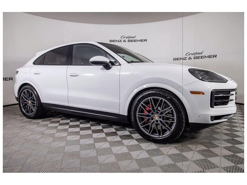 2024 Porsche Cayenne S