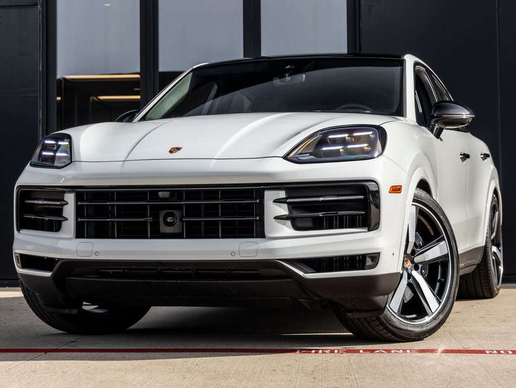 2025 Porsche Cayenne Coupe S