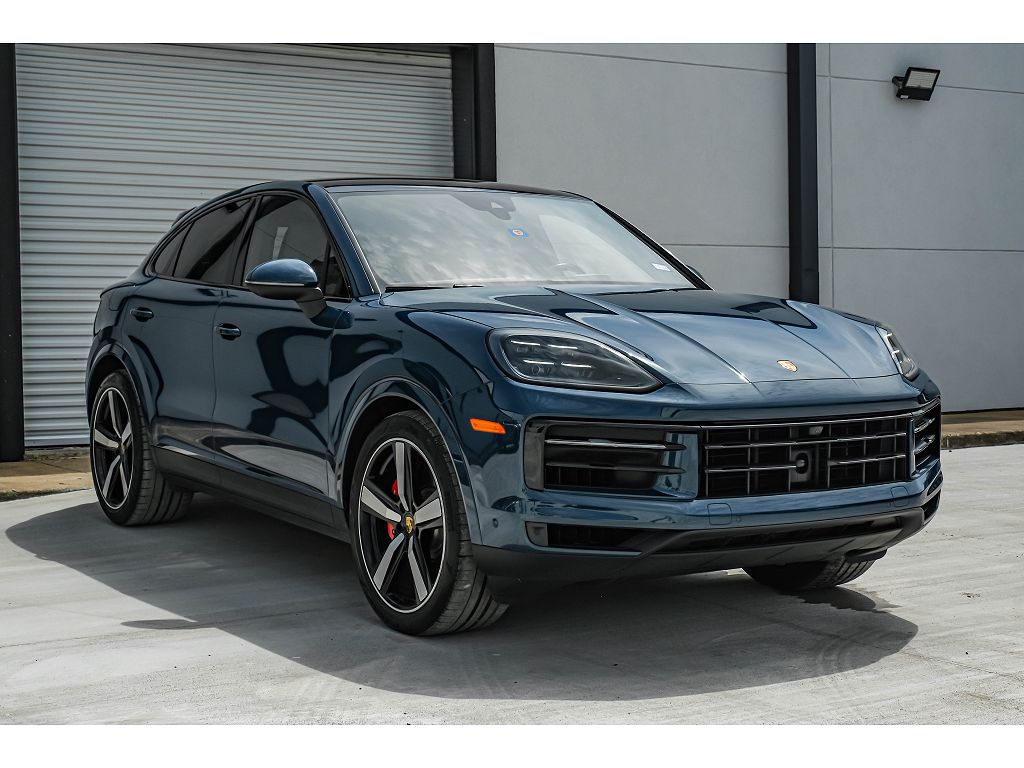 2024 Porsche Cayenne S