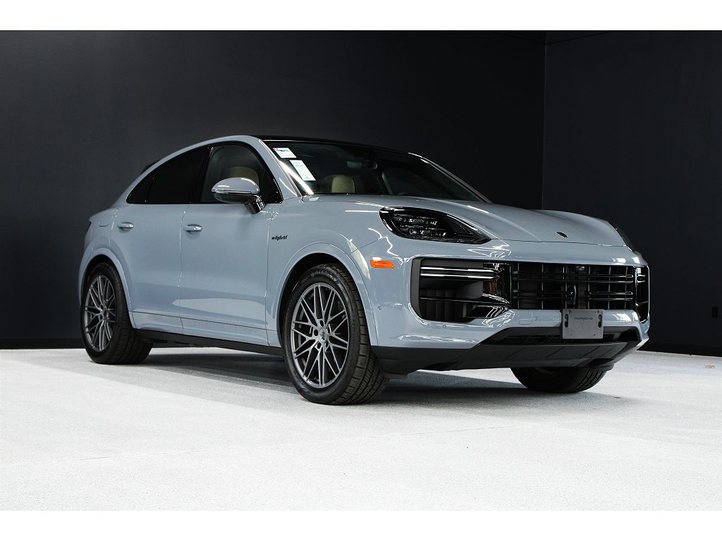 2025 Porsche Cayenne Turbo E-Hybrid