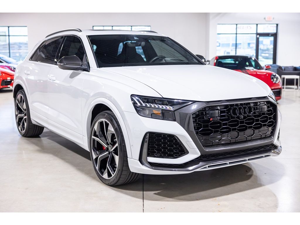 2024 Audi RS Q8