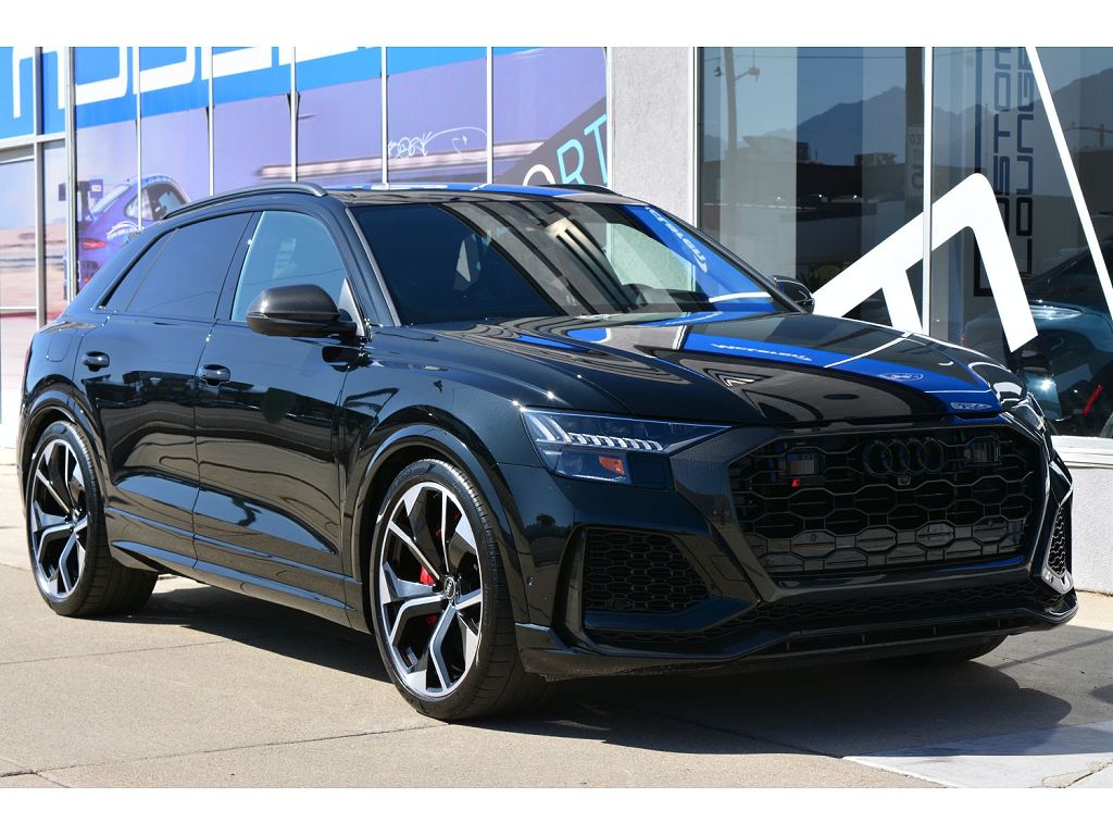 2024 Audi RS Q8