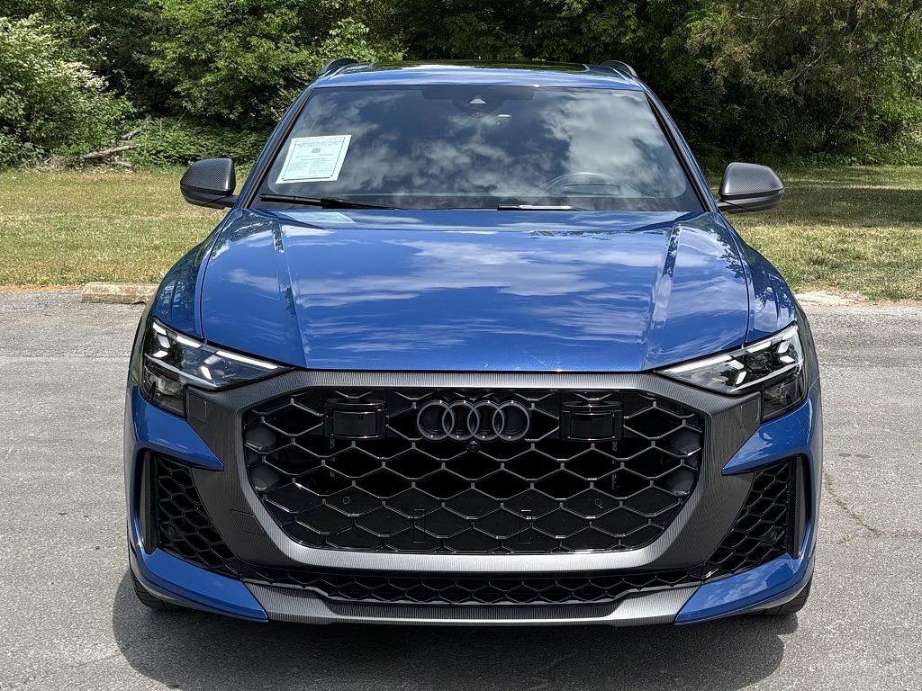 2025 Audi RS Q8 performance