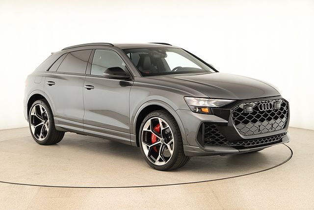 2026 Audi RS Q8 performance
