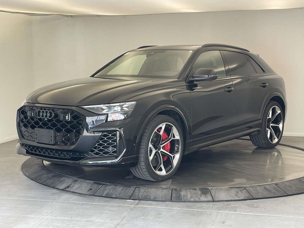 2026 Audi RS Q8 performance