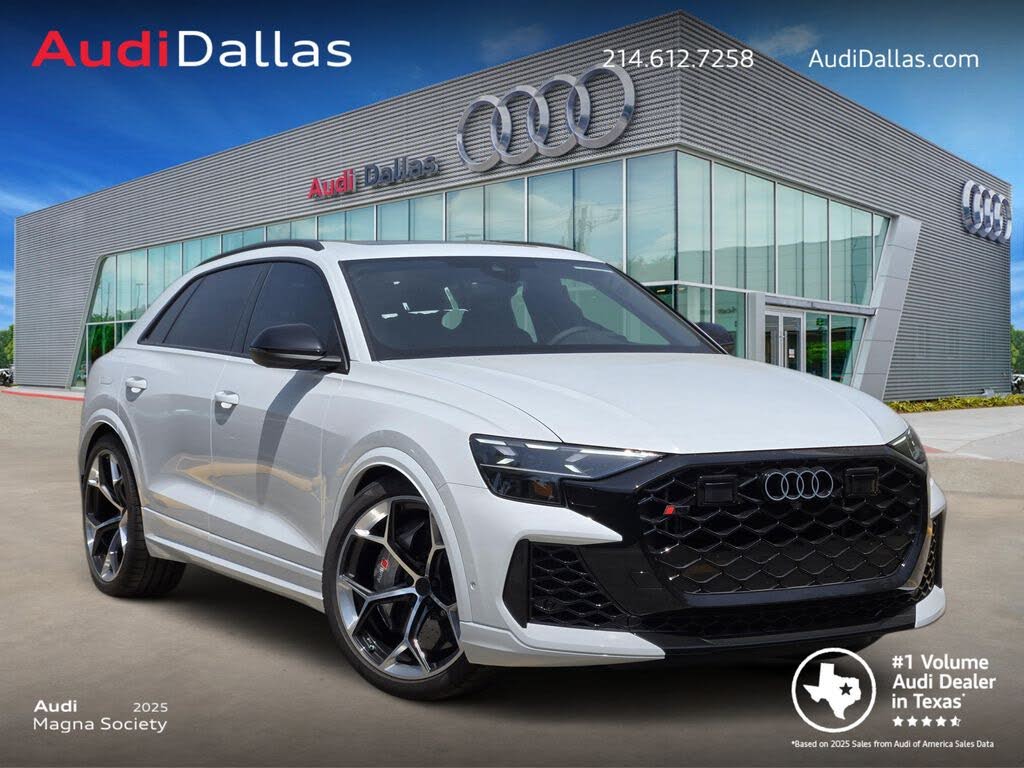 2026 Audi RS Q8 performance
