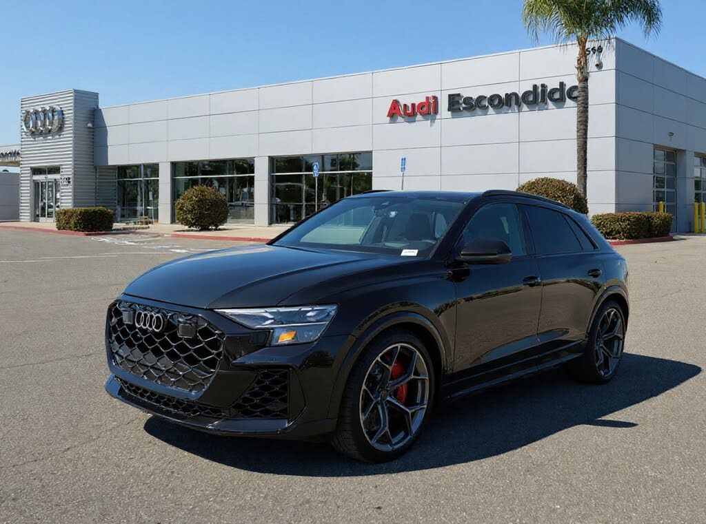 2026 Audi RS Q8 performance