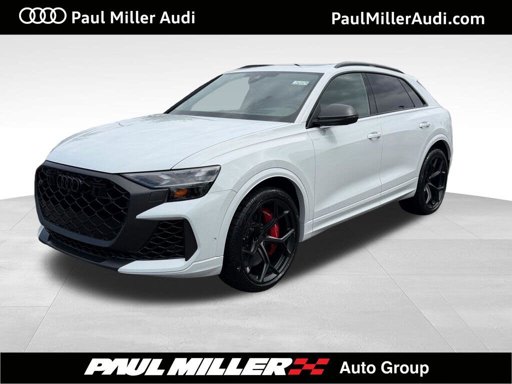 2026 Audi RS Q8 performance