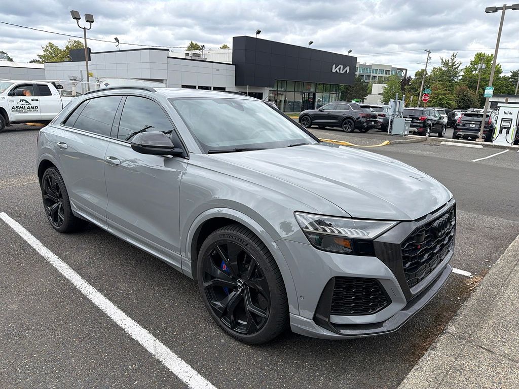 2022 Audi RS Q8
