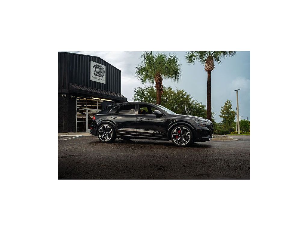 2024 Audi RS Q8