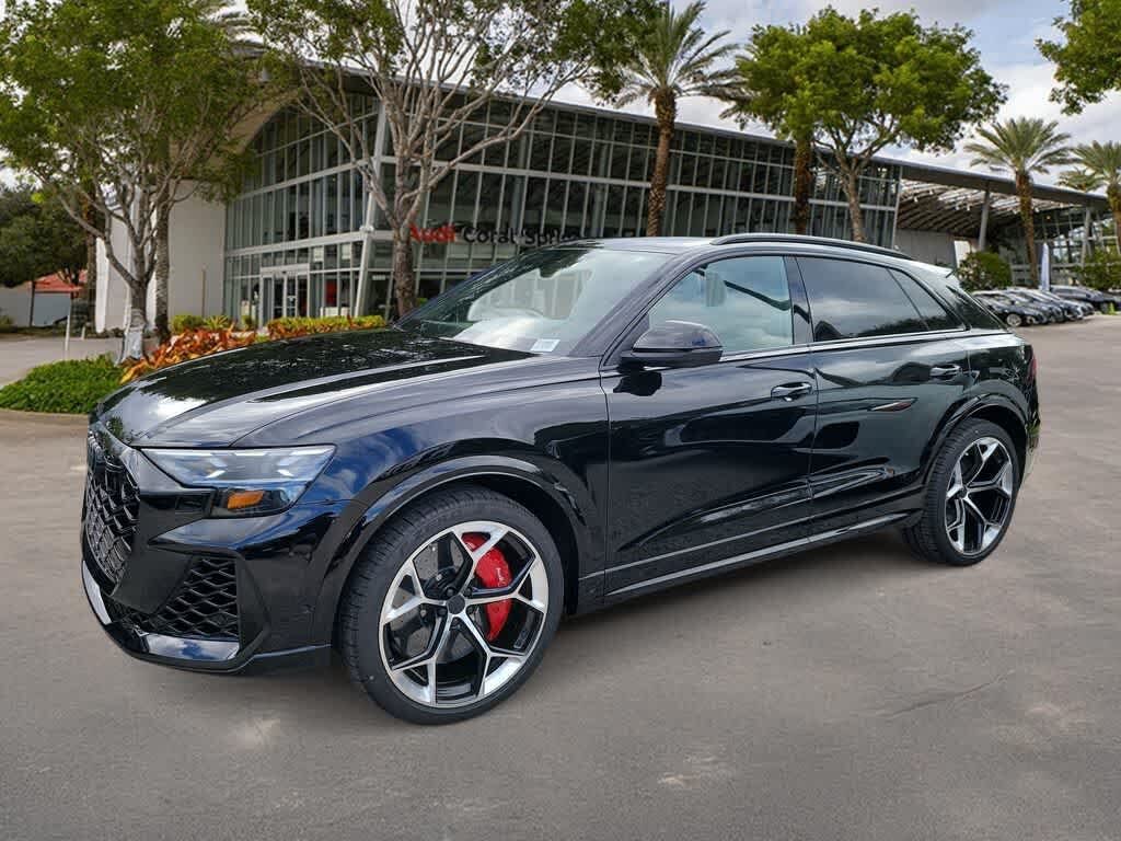 2026 Audi RS Q8 performance