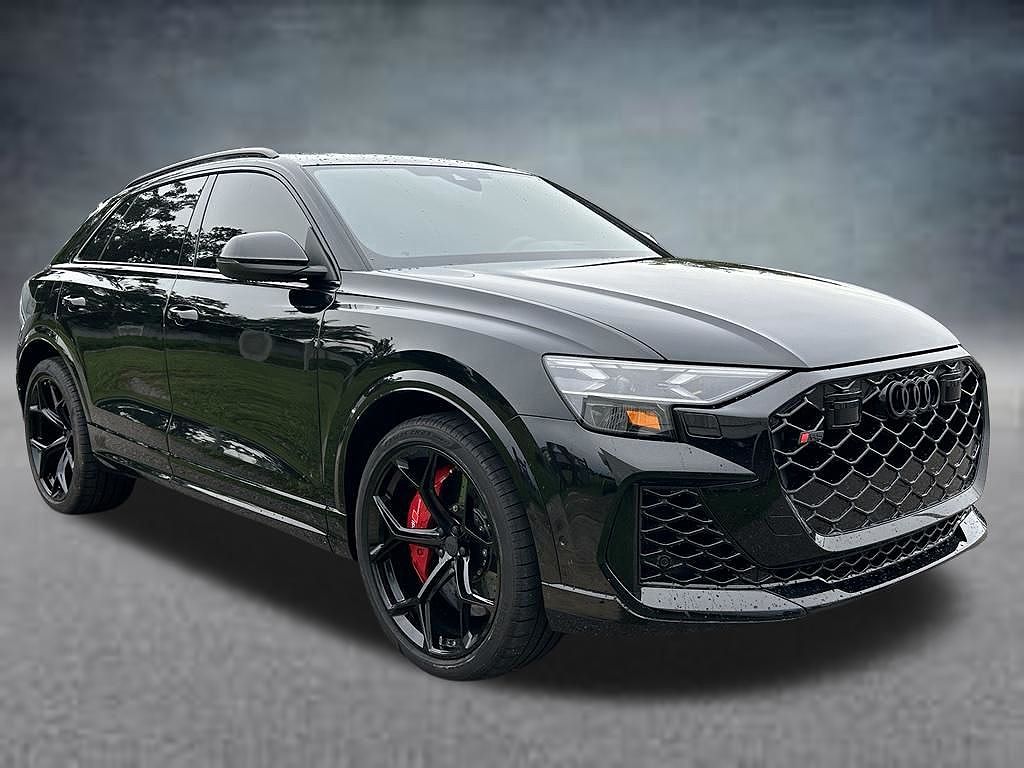 2026 Audi RS Q8 performance