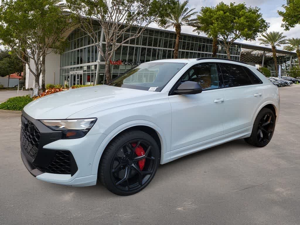 2026 Audi RS Q8 performance