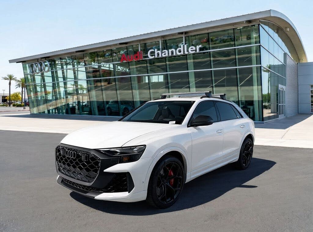 2026 Audi RS Q8 performance