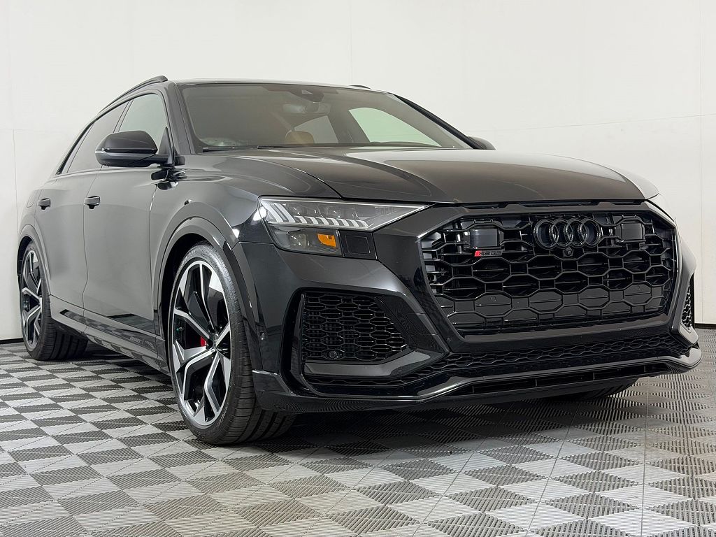 2024 Audi RS Q8 4.0 TFSI quattro