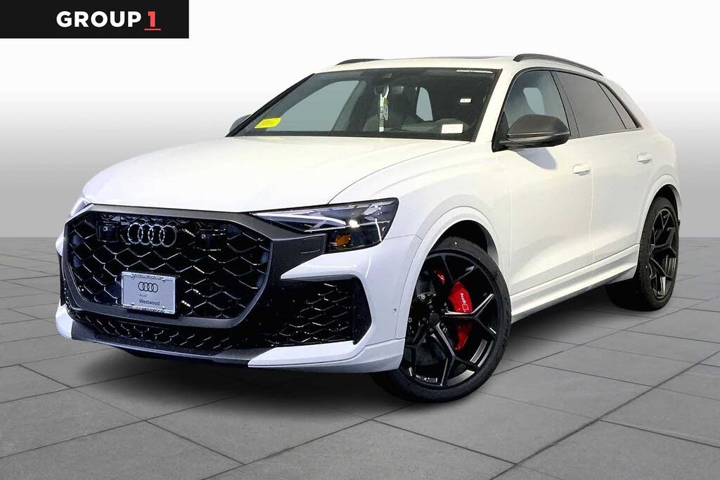 2026 Audi RS Q8 performance