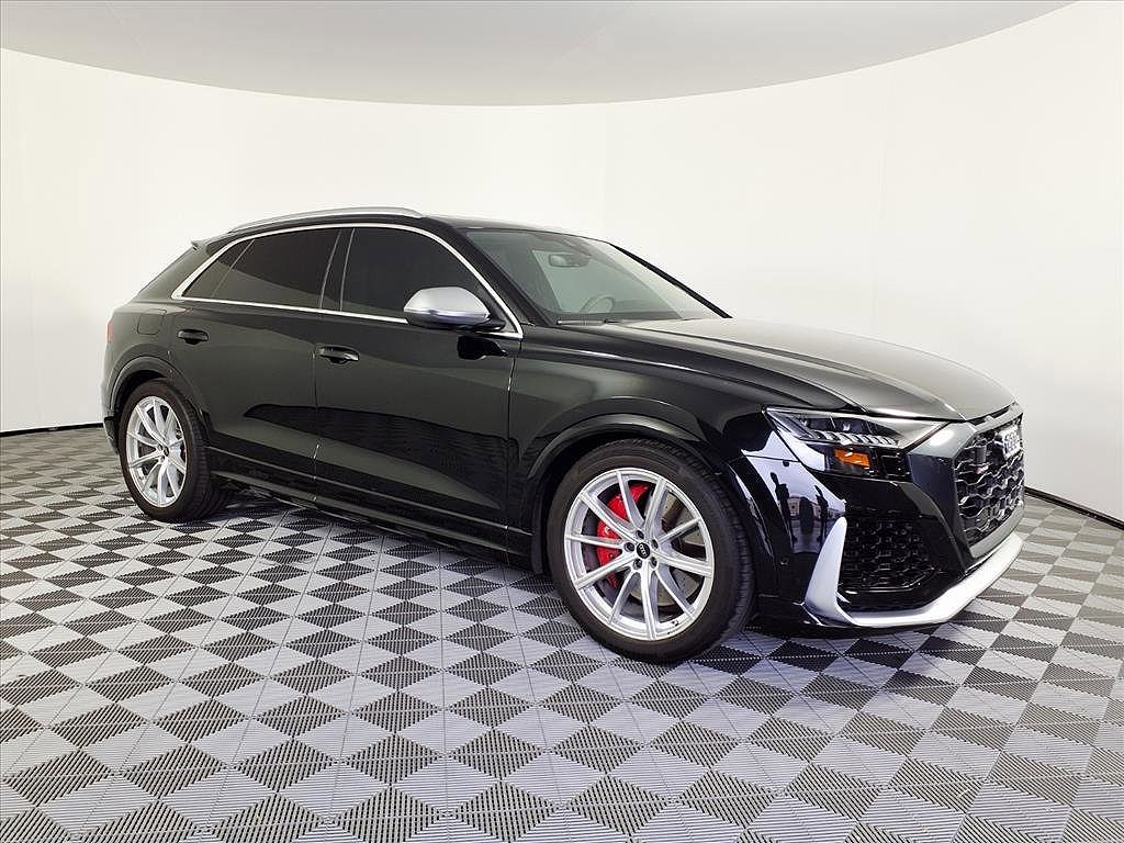 2023 Audi RS Q8