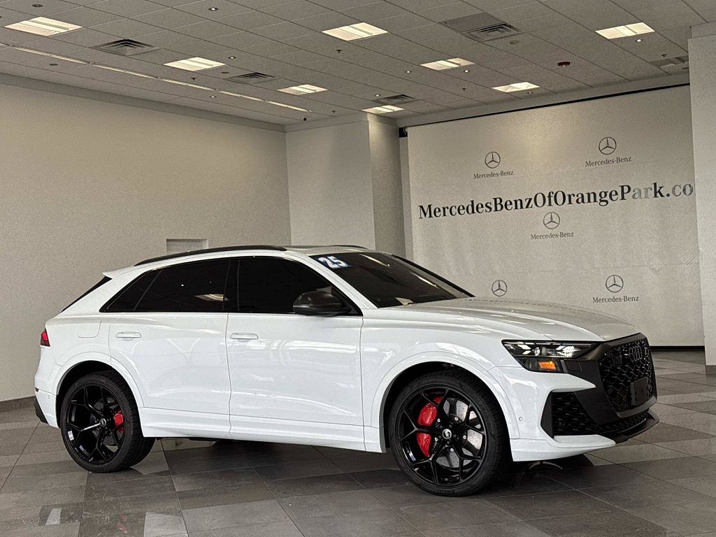 2025 Audi RS Q8 4.0T performance