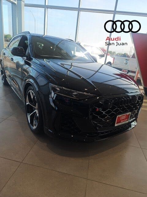 2026 Audi RS Q8 performance