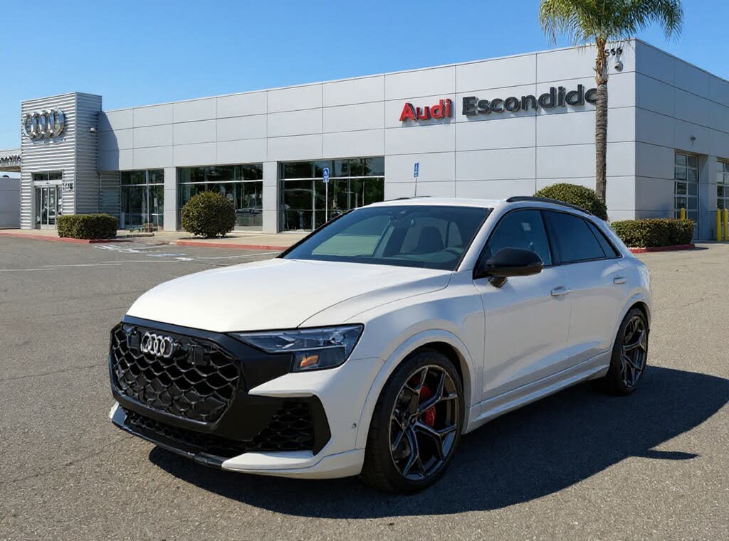 2026 Audi RS Q8 performance performance