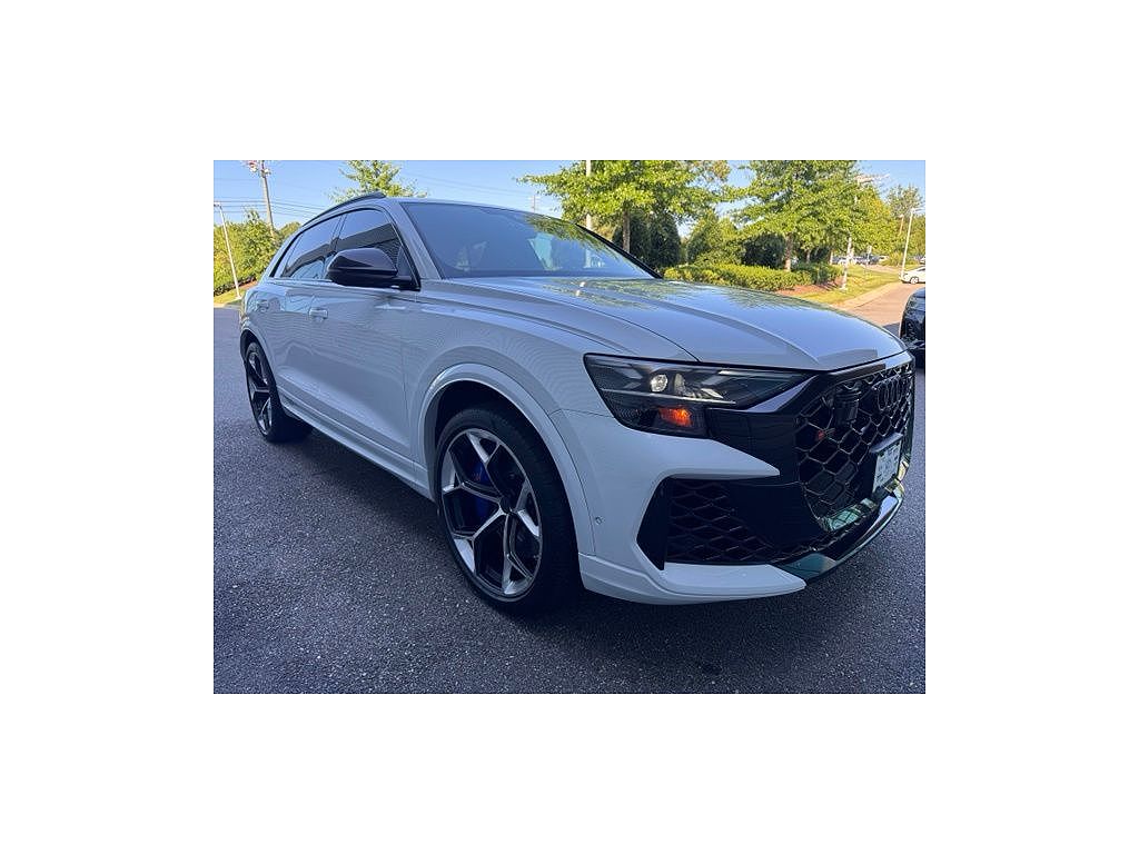 2026 Audi RS Q8 performance