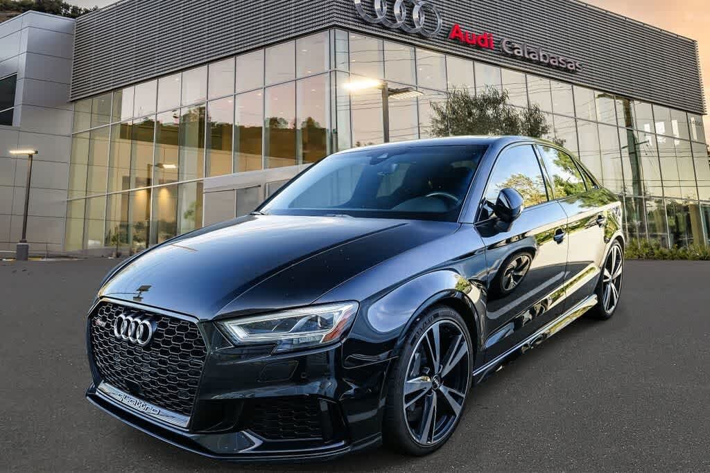 2018 Audi RS3 quattro
